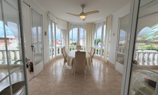 Sale - Detached Villa -
Ciudad Quesada - Doña Pepa