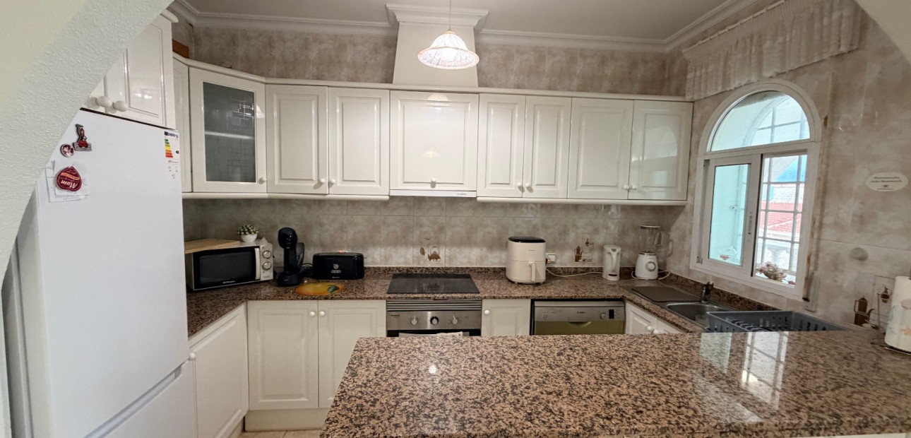 Sale - Detached Villa -
Ciudad Quesada - Doña Pepa