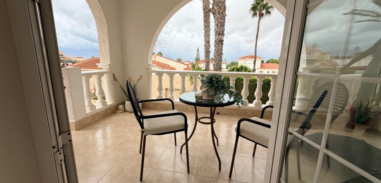 Sale - Detached Villa -
Ciudad Quesada - Doña Pepa