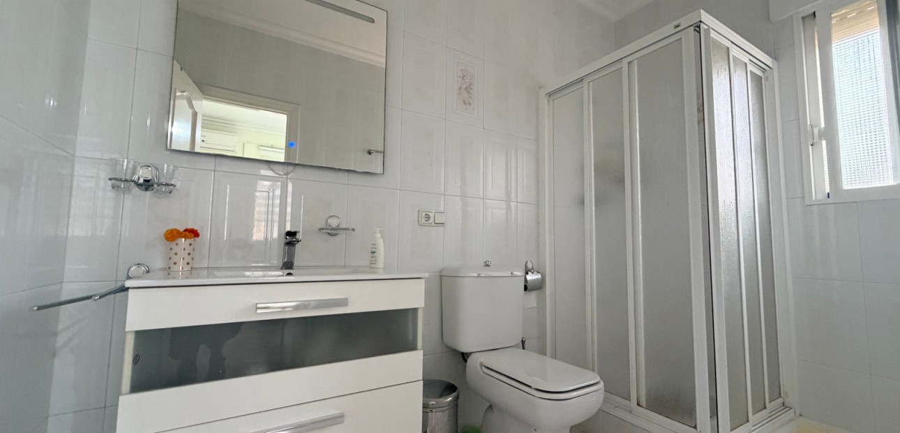 Sale - Detached Villa -
Ciudad Quesada - Doña Pepa