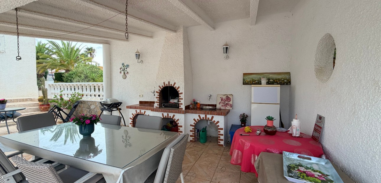 Sale - Detached Villa -
Ciudad Quesada - Doña Pepa