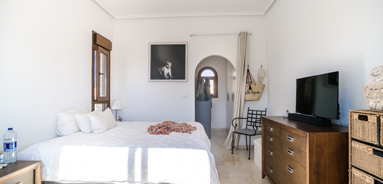 Venta - House -
Algorfa - ALGORFA