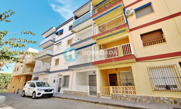 Sale - Apartment / flat -
Torre de La Horadada - Torre de La Horadada - Town