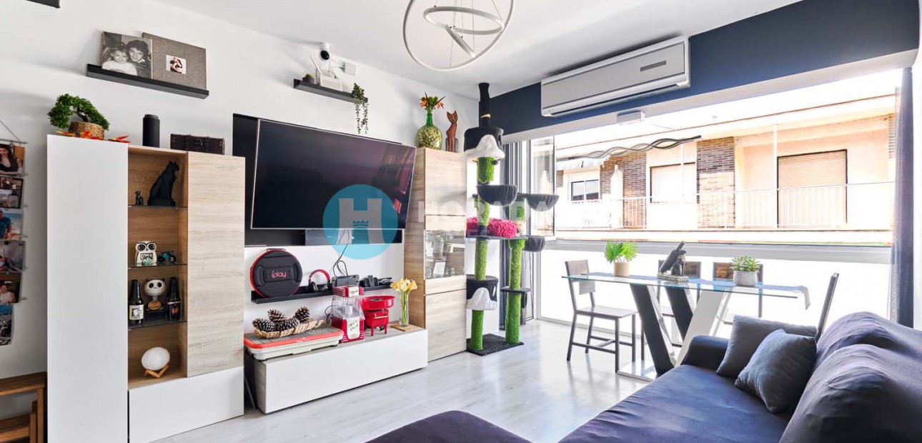 Sale - Apartment / flat -
Torre de La Horadada - Torre de La Horadada - Town