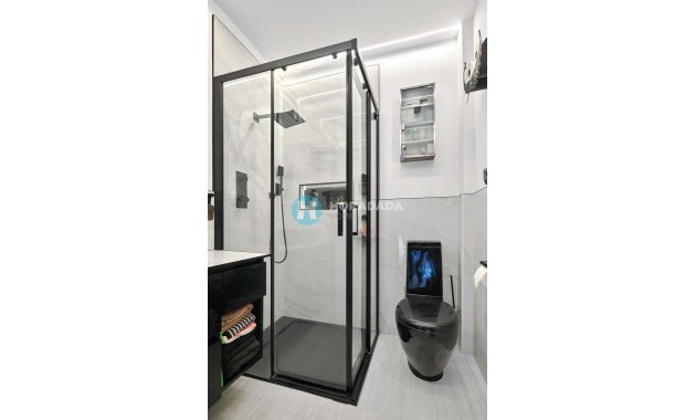 Sale - Apartment / flat -
Torre de La Horadada - Torre de La Horadada - Town