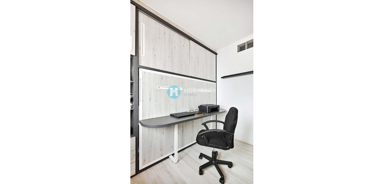 Sale - Apartment / flat -
Torre de La Horadada - Torre de La Horadada - Town
