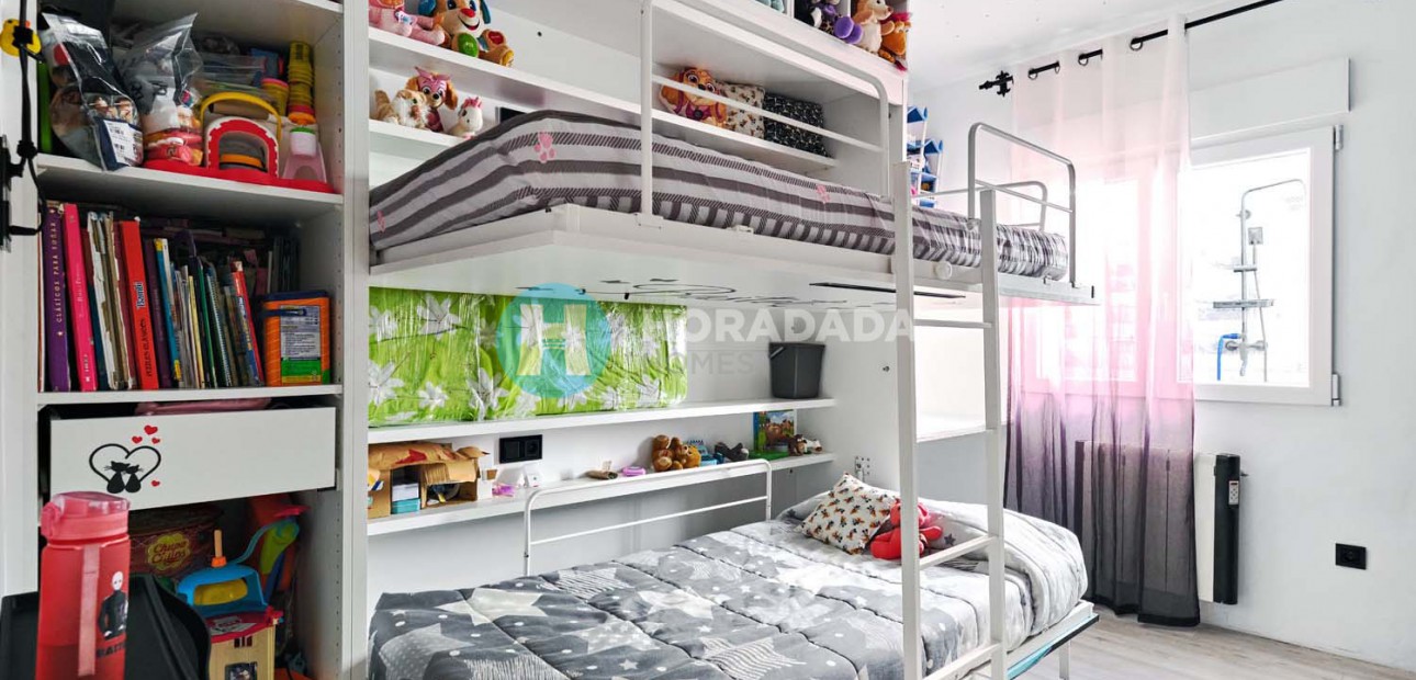 Sale - Apartment / flat -
Torre de La Horadada - Torre de La Horadada - Town
