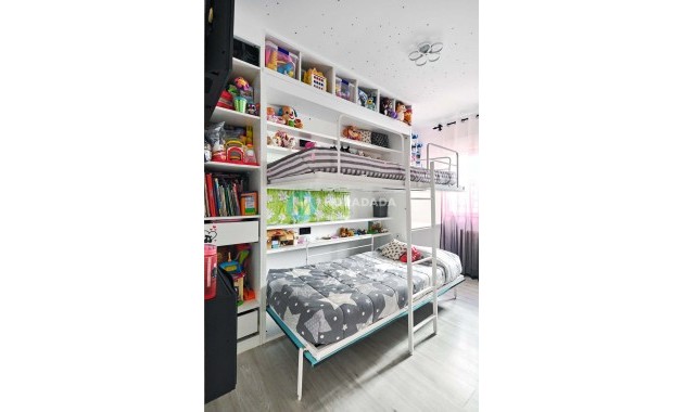 Sale - Apartment / flat -
Torre de La Horadada - Torre de La Horadada - Town