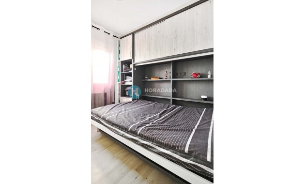 Sale - Apartment / flat -
Torre de La Horadada - Torre de La Horadada - Town