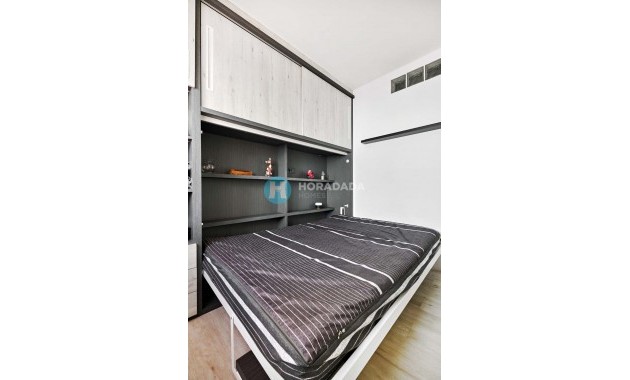 Sale - Apartment / flat -
Torre de La Horadada - Torre de La Horadada - Town