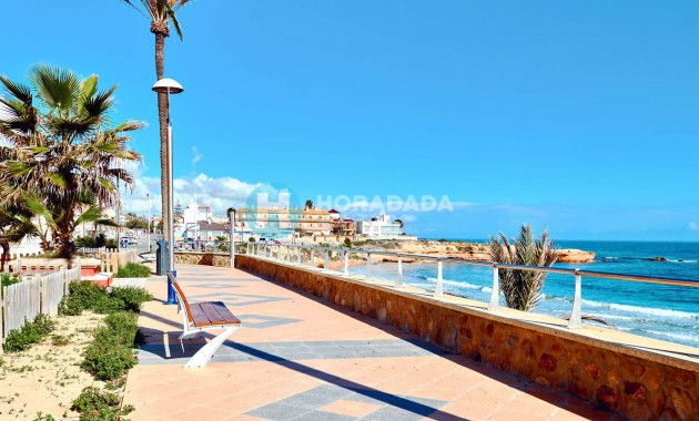 Sale - Apartment / flat -
Torre de La Horadada - Torre de La Horadada - Town