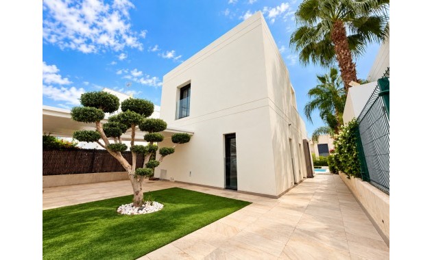 Sale - Detached Villa -
Ciudad Quesada - Doña Pepa