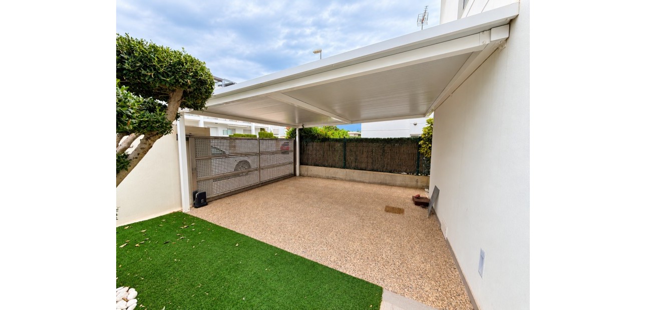 Sale - Detached Villa -
Ciudad Quesada - Doña Pepa
