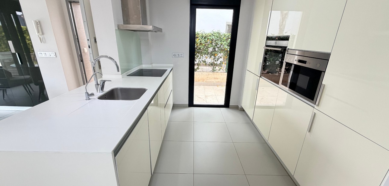 Sale - Detached Villa -
Ciudad Quesada - Doña Pepa