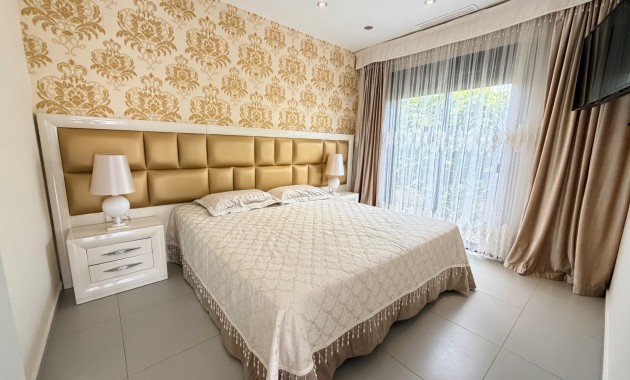 Sale - Detached Villa -
Ciudad Quesada - Doña Pepa