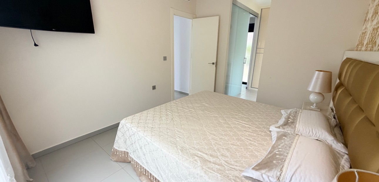 Sale - Detached Villa -
Ciudad Quesada - Doña Pepa
