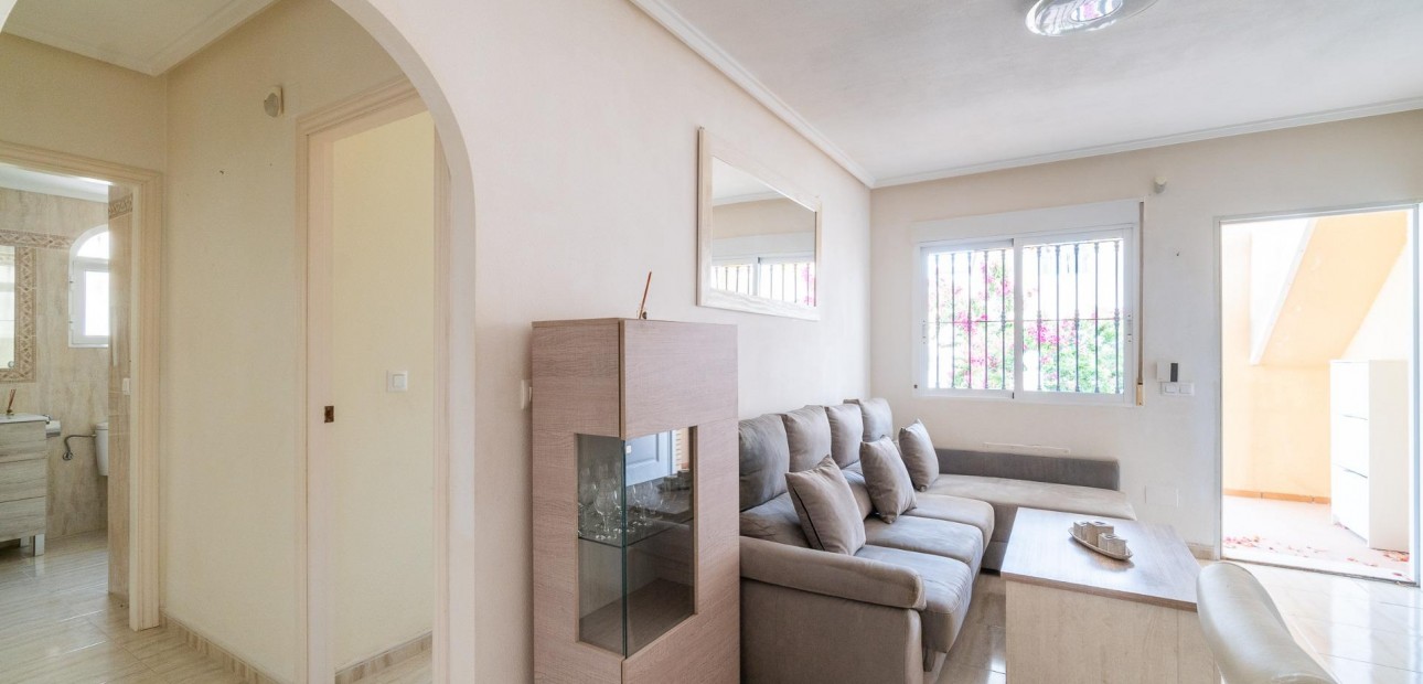 Sale - Ground Floor -
Orihuela Costa - Los Dolses
