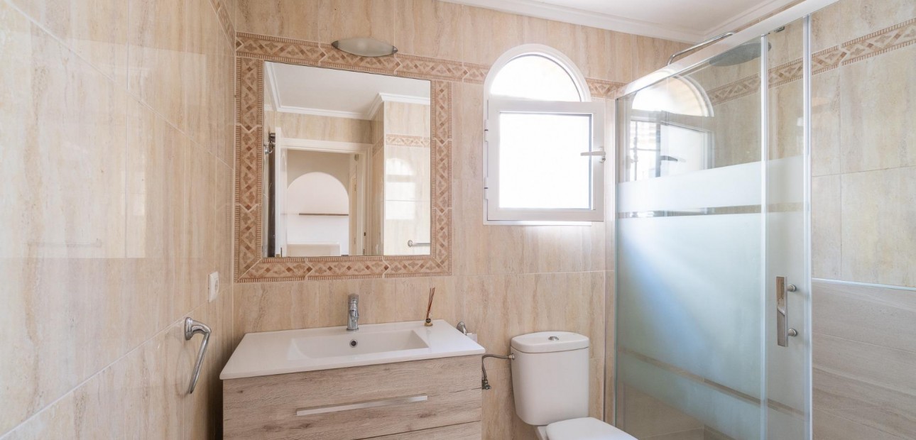 Sale - Ground Floor -
Orihuela Costa - Los Dolses