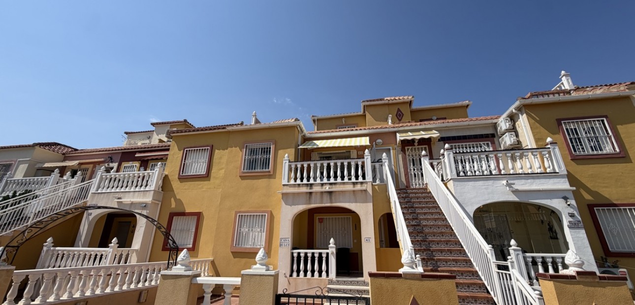Venta - Apartamento / piso -
Orihuela Costa - Cabo Roig