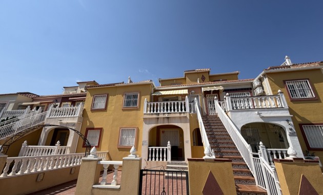 Venta - Apartamento / piso -
Orihuela Costa - Cabo Roig