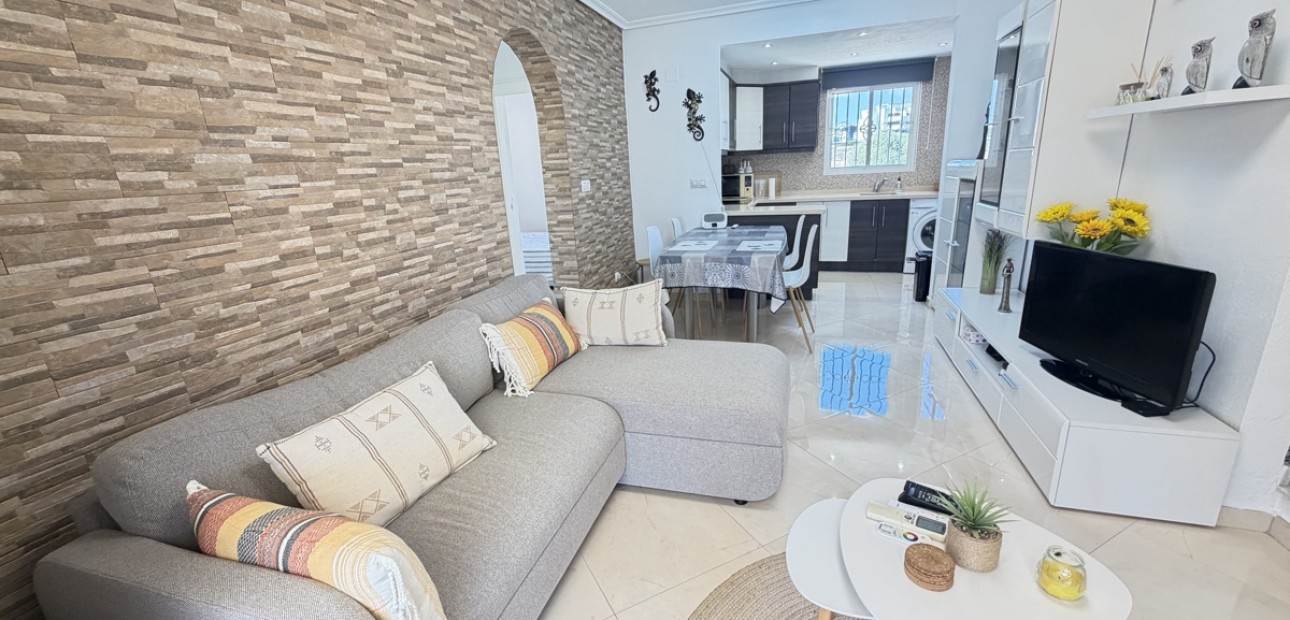 Venta - Apartamento / piso -
Orihuela Costa - Cabo Roig