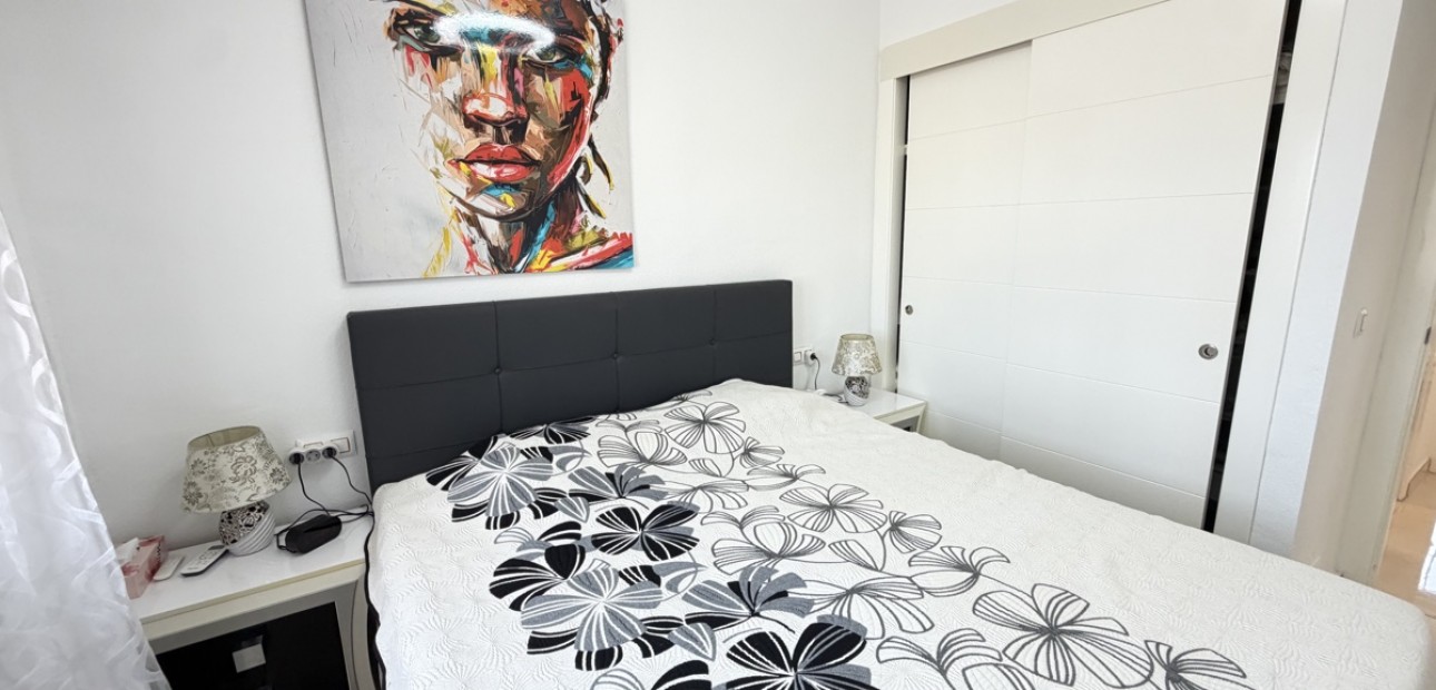 Venta - Apartamento / piso -
Orihuela Costa - Cabo Roig