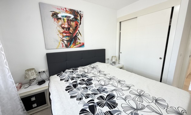 Venta - Apartamento / piso -
Orihuela Costa - Cabo Roig