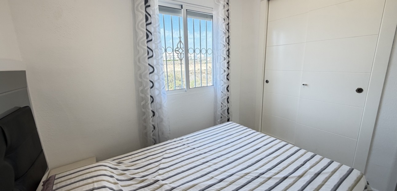 Venta - Apartamento / piso -
Orihuela Costa - Cabo Roig
