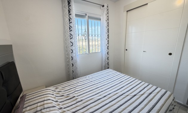 Venta - Apartamento / piso -
Orihuela Costa - Cabo Roig