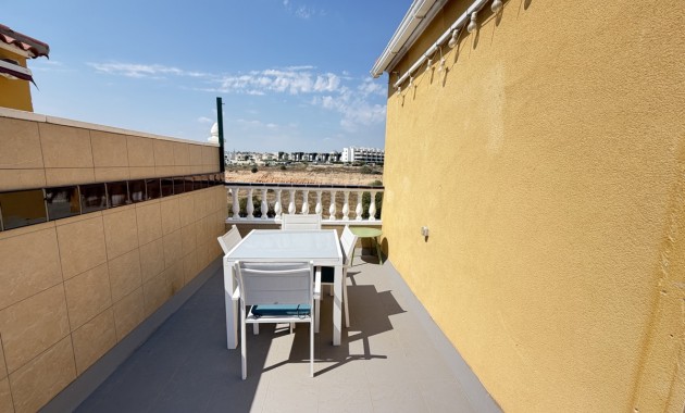 Venta - Apartamento / piso -
Orihuela Costa - Cabo Roig