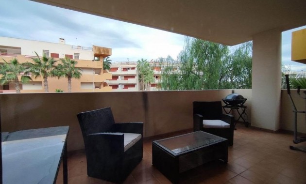 Venta - Apartamento / piso -
Orihuela Costa - Punta Prima
