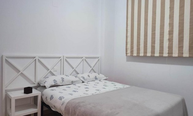 Venta - Apartamento / piso -
Orihuela Costa - Punta Prima