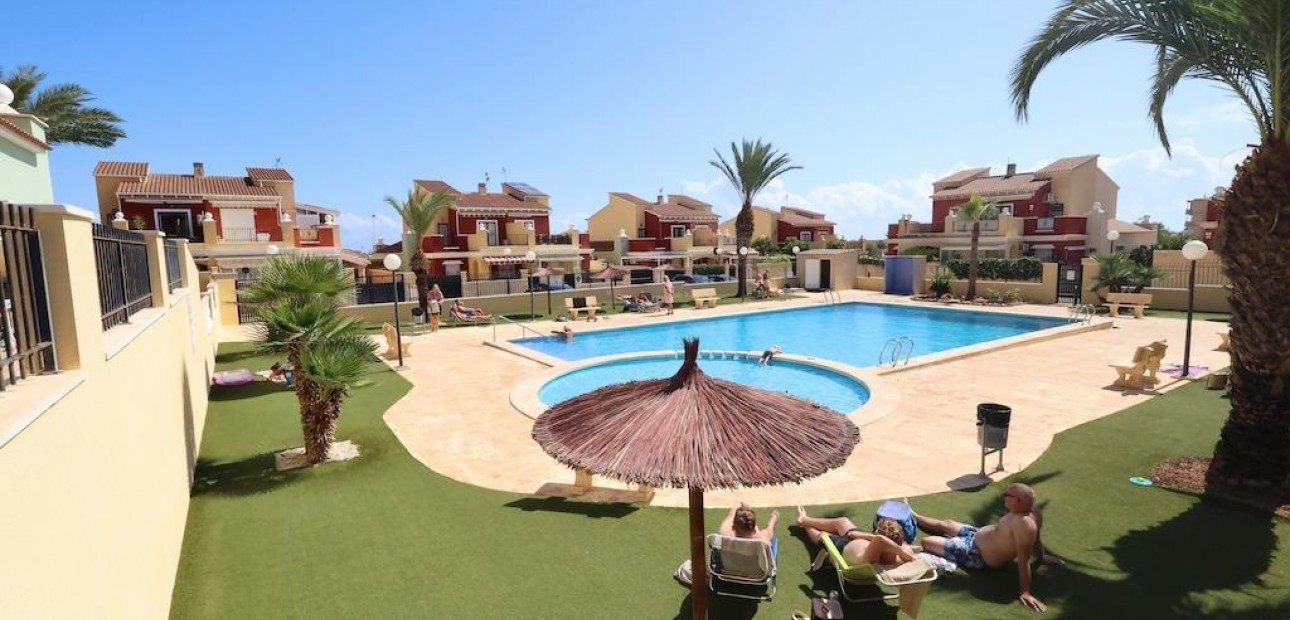 Venta - Apartamento / piso -
Torrevieja - Torreblanca