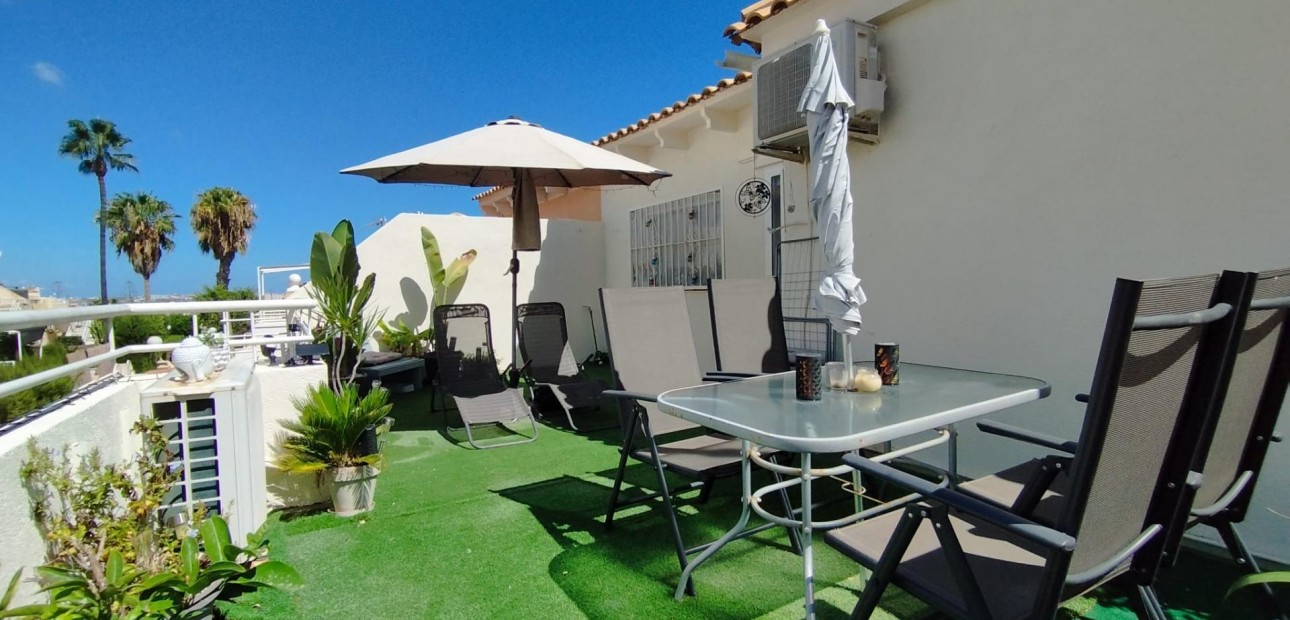 Venta - Terraced house -
Torrevieja - Los Balcones - Los Altos del Edén