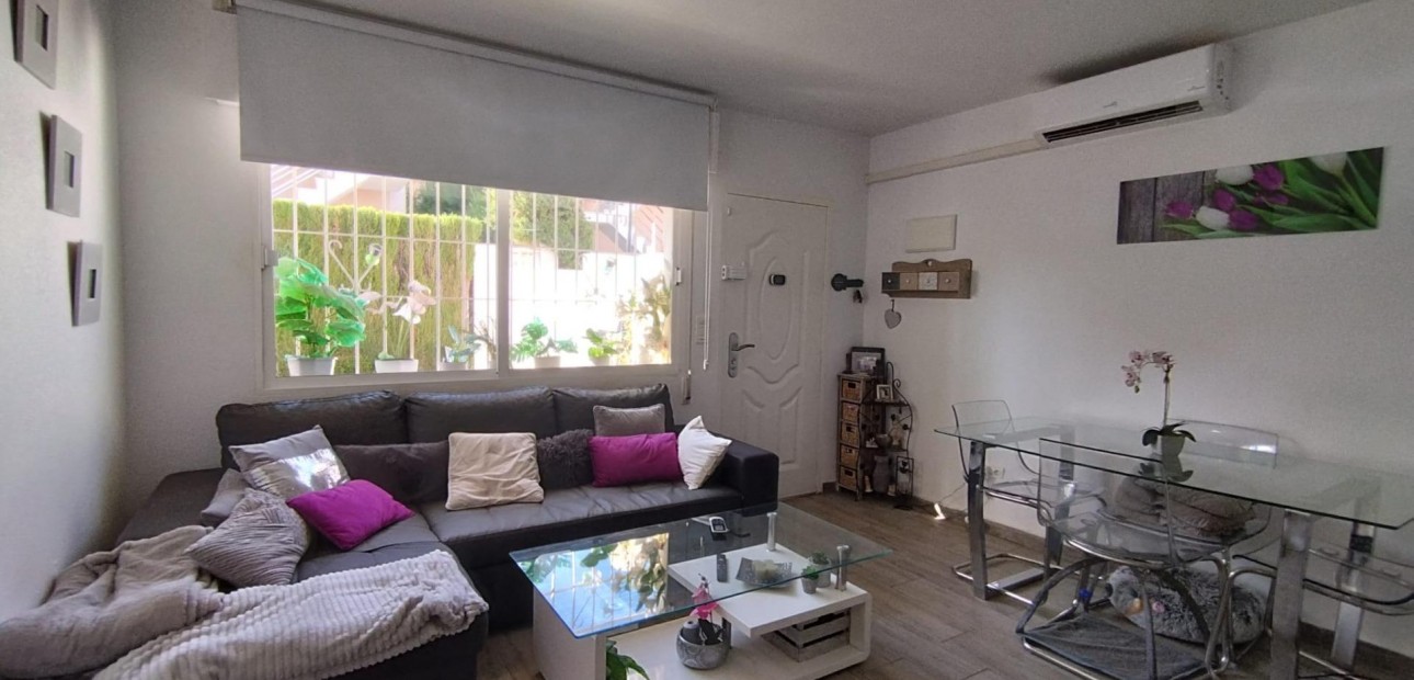 Venta - Terraced house -
Torrevieja - Los Balcones - Los Altos del Edén