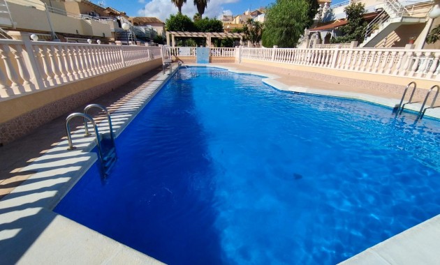Venta - Terraced house -
Torrevieja - Los Balcones - Los Altos del Edén