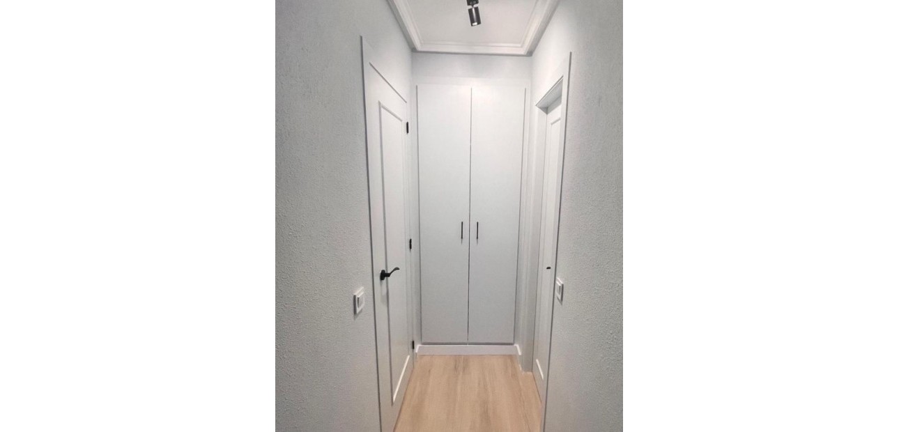 Herverkoop - Appartement / flat -
Torrevieja - torrevieja