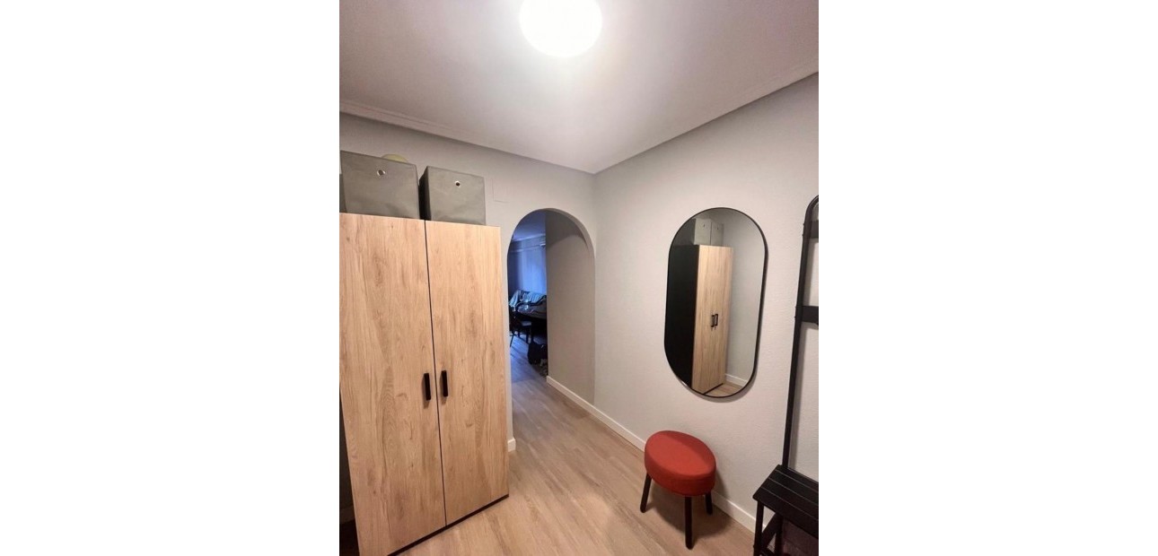 Herverkoop - Appartement / flat -
Torrevieja - torrevieja