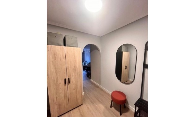 Herverkoop - Appartement / flat -
Torrevieja - torrevieja