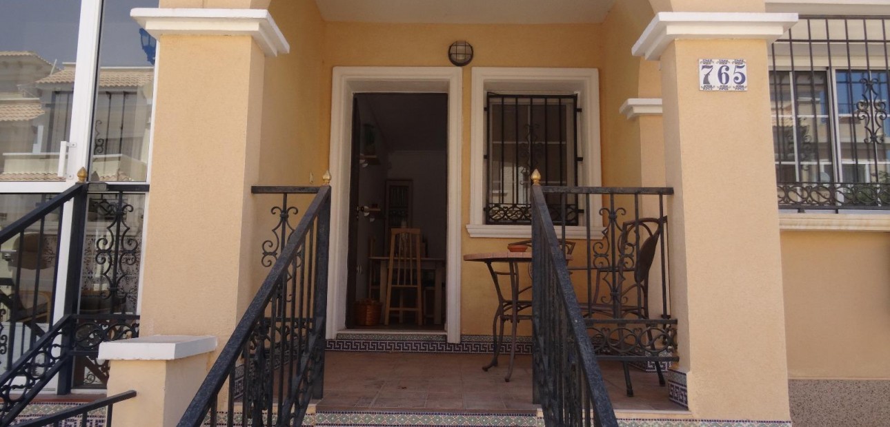 Venta - Terraced house -
Orihuela Costa - PAU 26