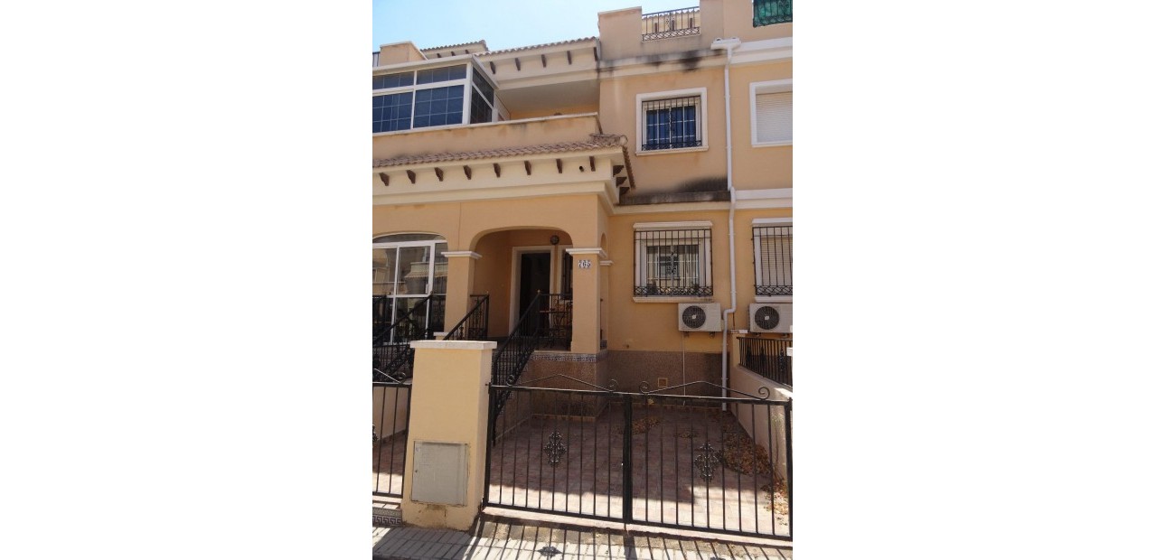 Venta - Terraced house -
Orihuela Costa - PAU 26