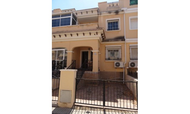 Venta - Terraced house -
Orihuela Costa - PAU 26