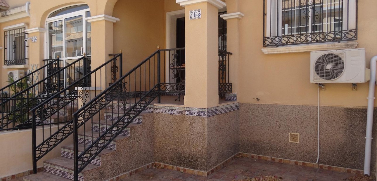 Venta - Terraced house -
Orihuela Costa - PAU 26