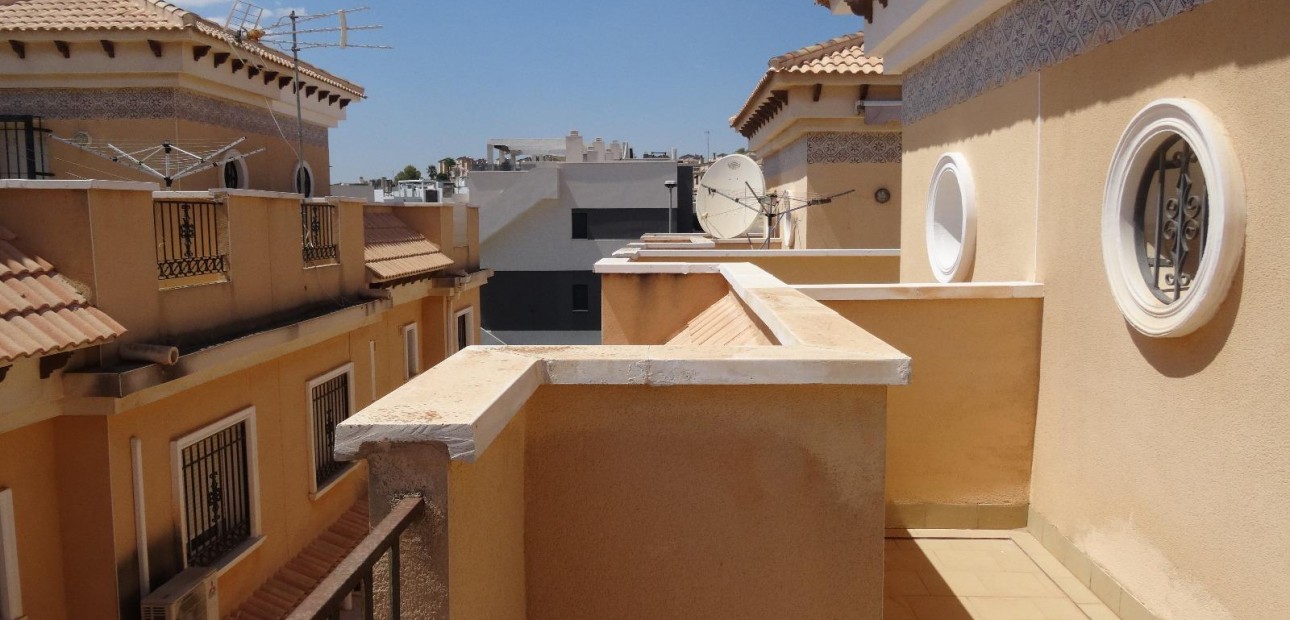 Venta - Terraced house -
Orihuela Costa - PAU 26