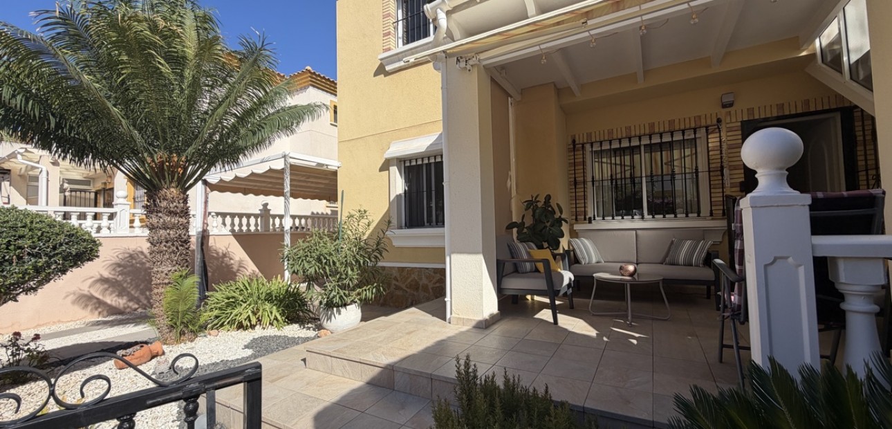 Venta - Apartamento / piso -
Orihuela Costa - Los Dolses