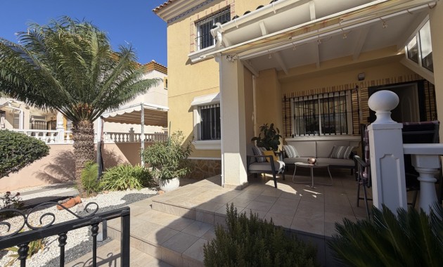 Venta - Apartamento / piso -
Orihuela Costa - Los Dolses