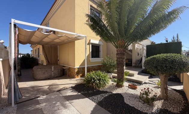 Venta - Apartamento / piso -
Orihuela Costa - Los Dolses