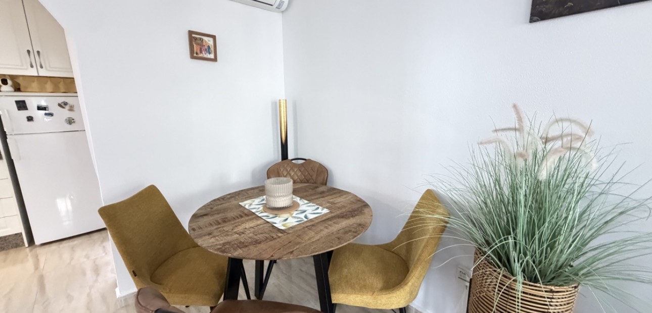 Venta - Apartamento / piso -
Orihuela Costa - Los Dolses