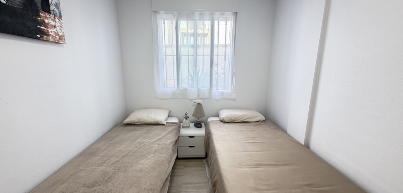 Venta - Apartamento / piso -
Orihuela Costa - Los Dolses