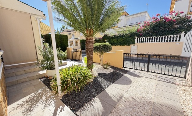 Venta - Apartamento / piso -
Orihuela Costa - Los Dolses